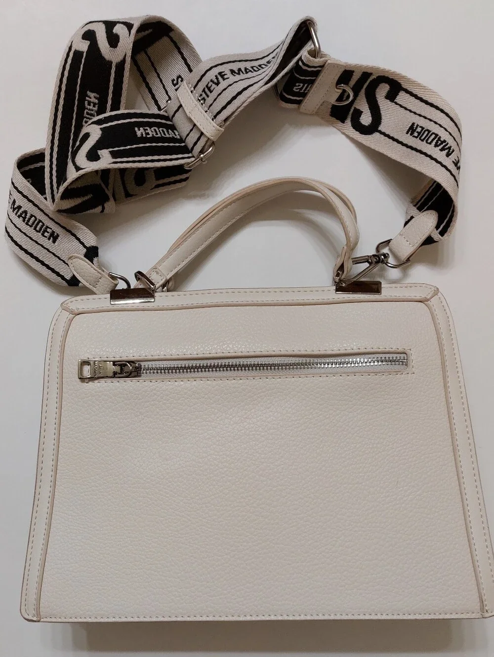 Steve Madden- Satchel.